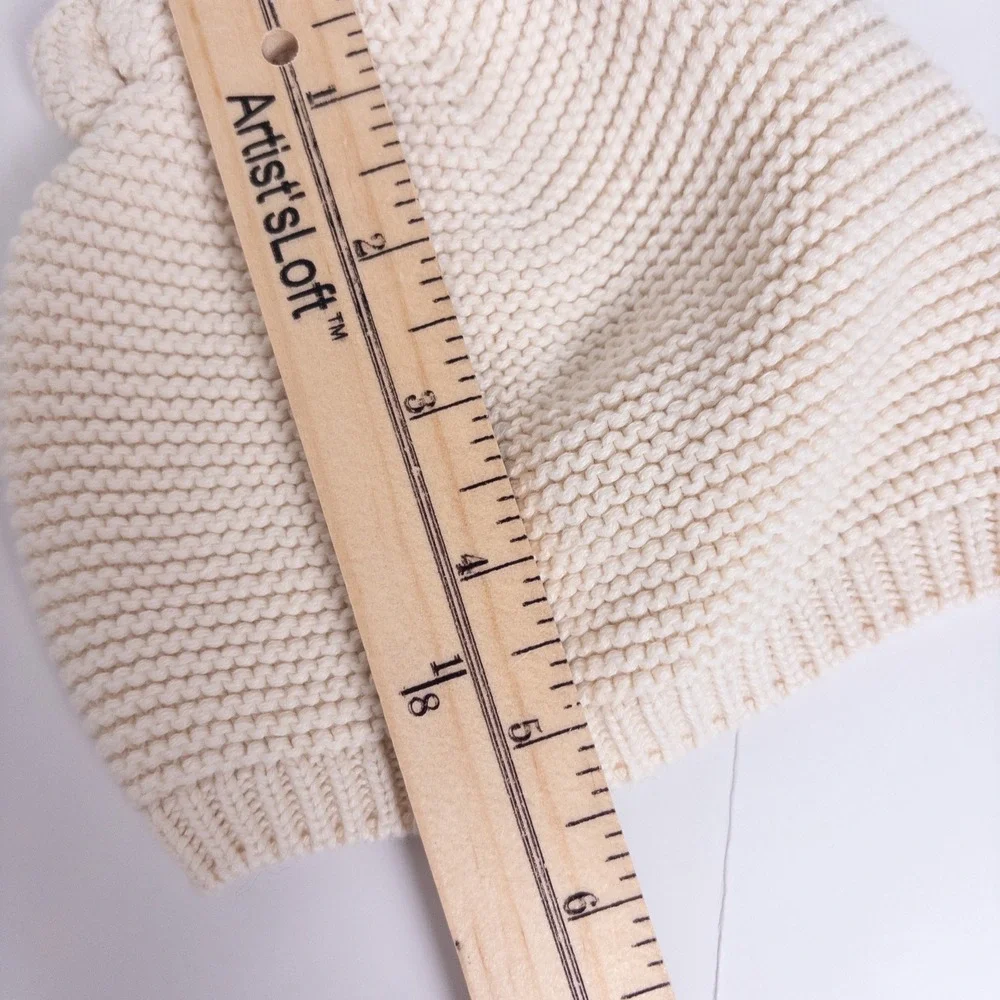 Gap Knit Beanie Cream Bear Ear Winter Hat Baby 6-12 Months